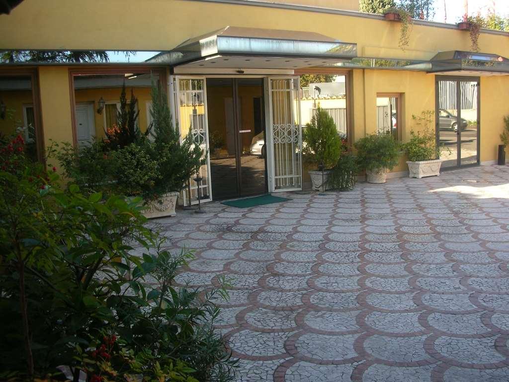 Hotel Quadrifoglio Roma Eur Exterior foto